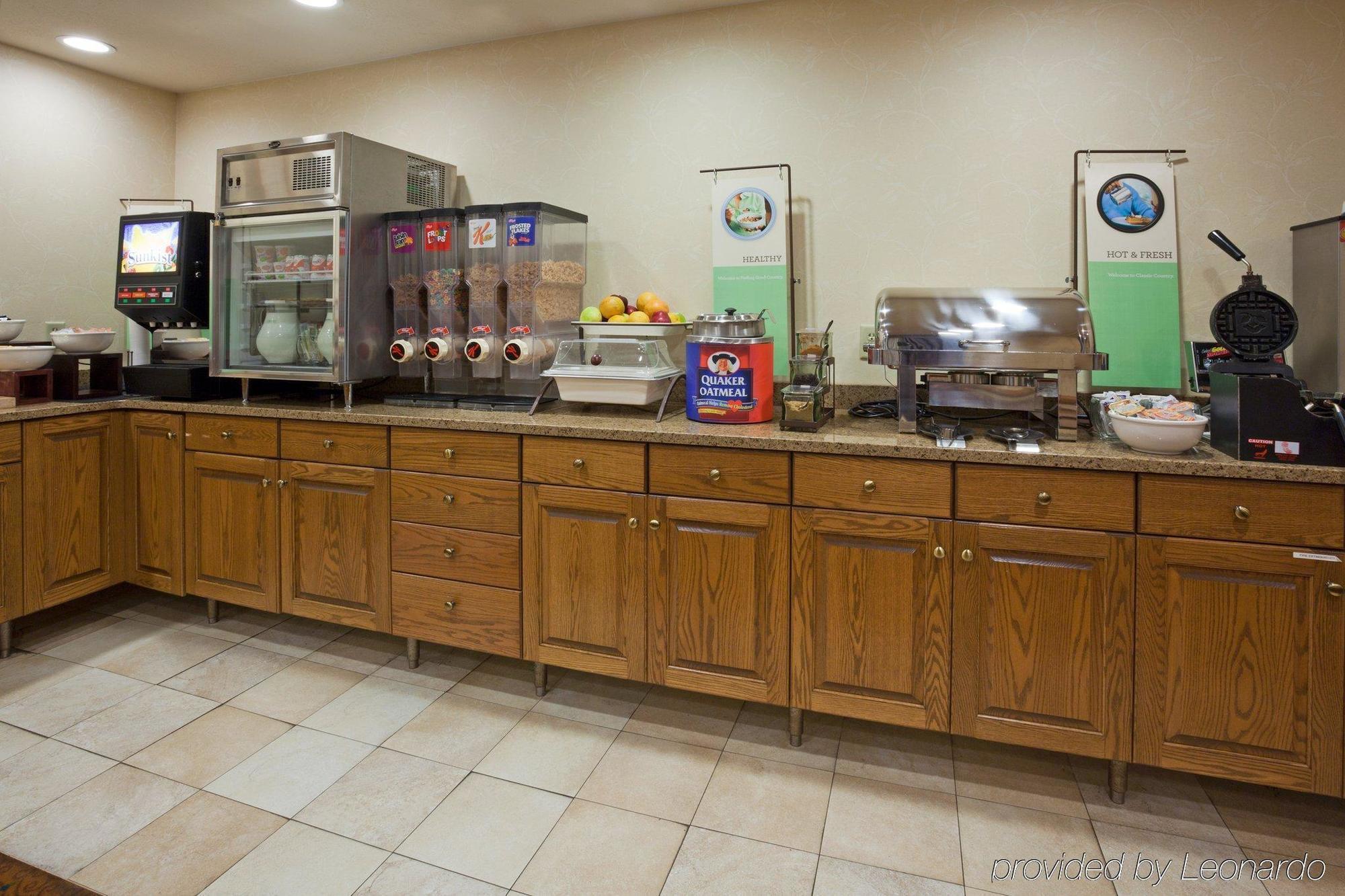 Country Inn & Suites By Radisson, Rochester, Mn Restaurace fotografie